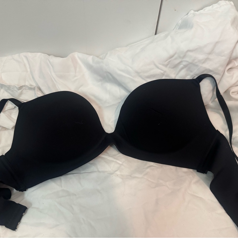 Sophie B. Black Seamless Push-Up Bra